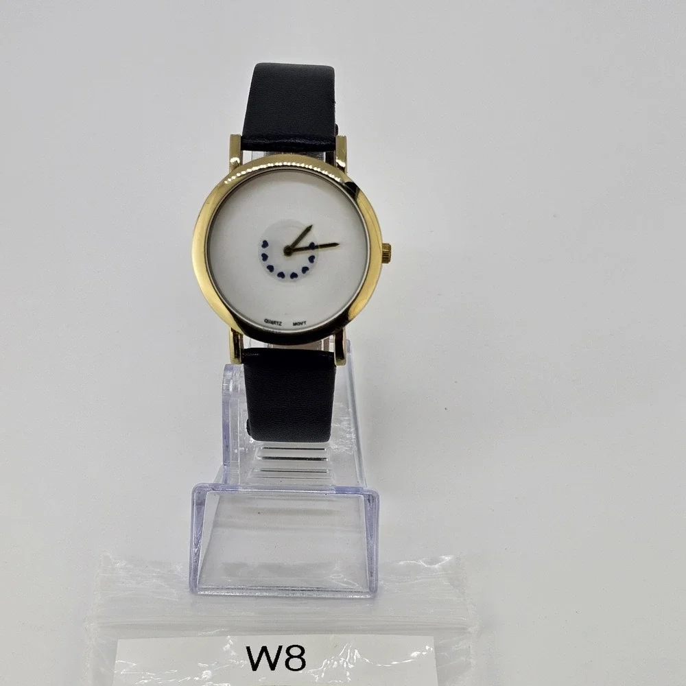 Women's Hearts Analog Watch 38MM White Dial Black Faux Leather Bands NEW Battery